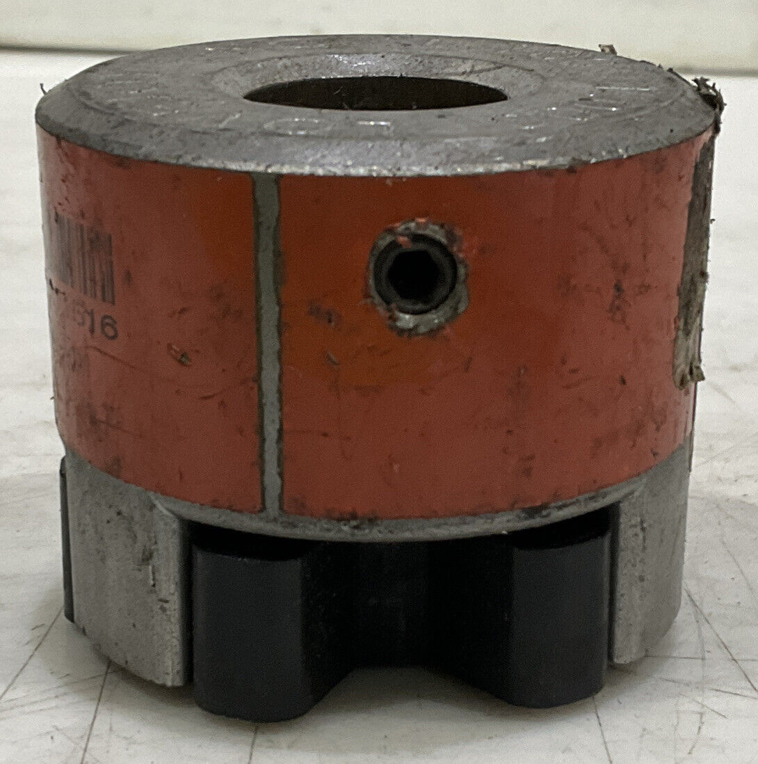 LOVEJOY L-100 COUPLING WITH SPIDER INSERT 881