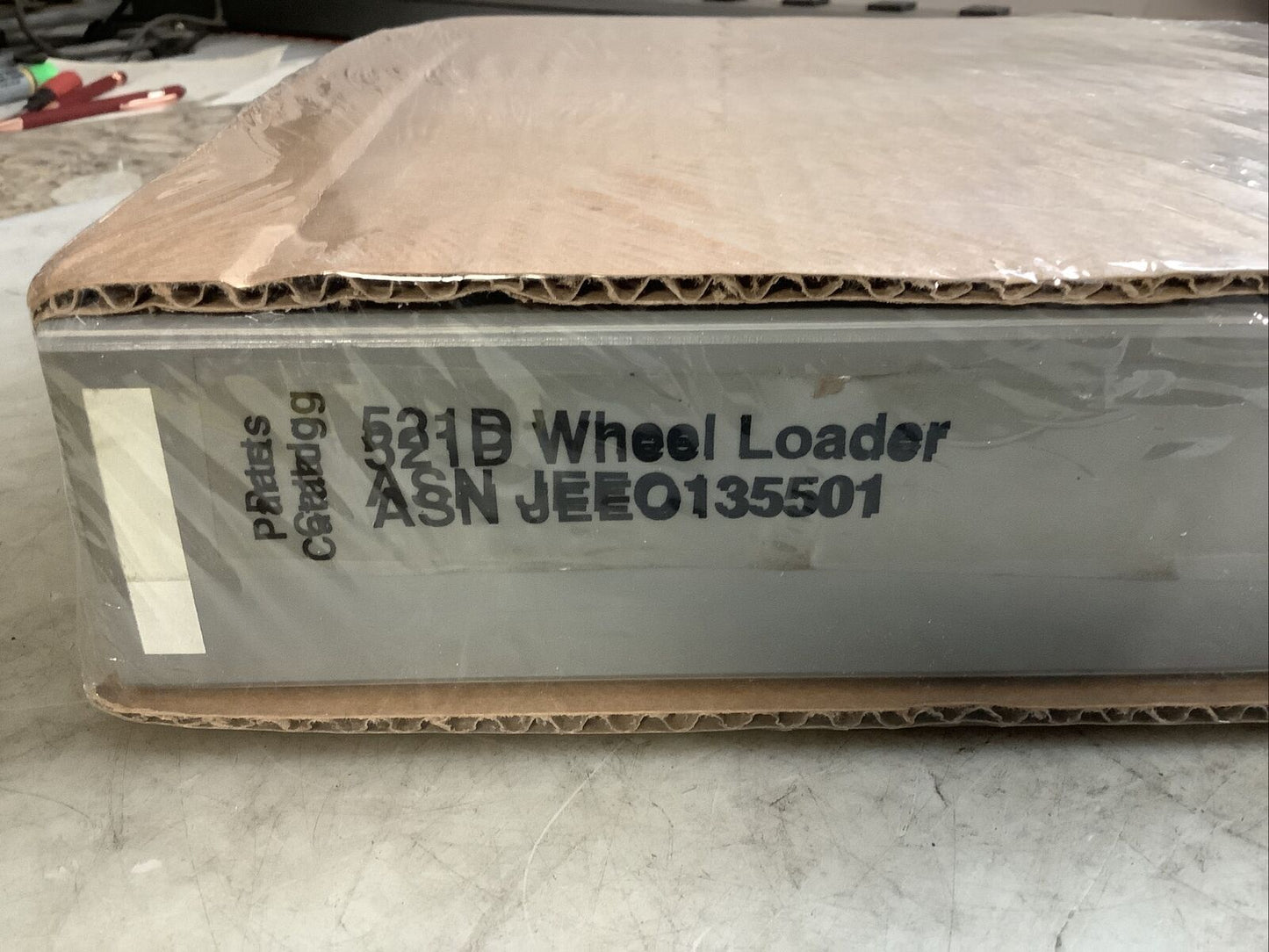 CASE 7-8560 521D WHEEL LOADER ASN JEEO135501 PARTS CATALOG B303
