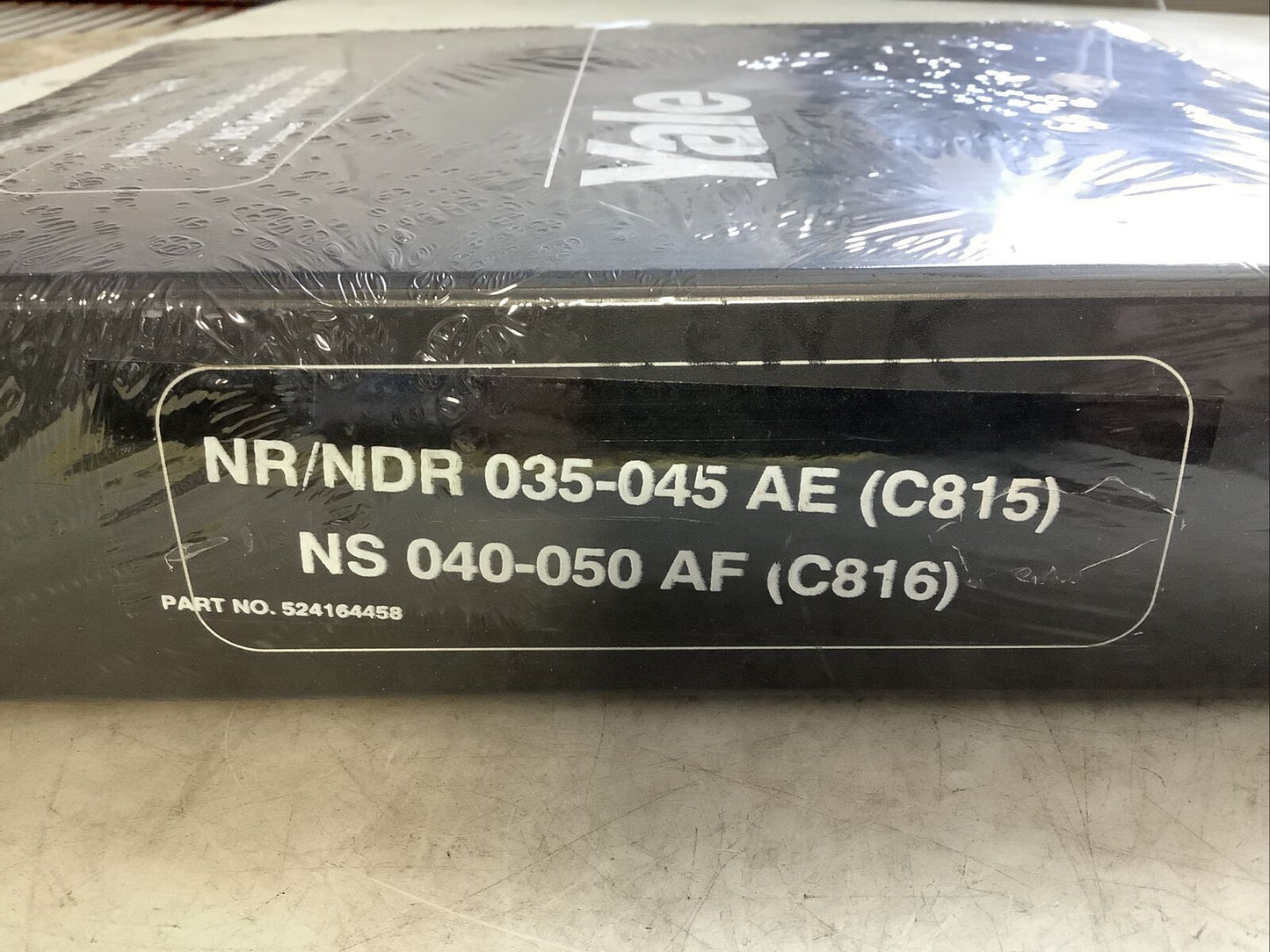 YALE 524164458 MAINTENANCE MANUAL B303