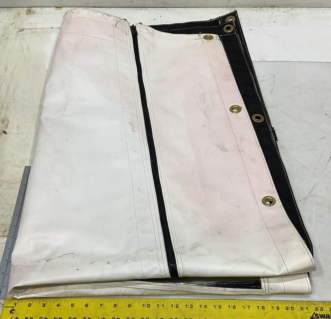 JEANS UPHOLSTERY B300 RD VINYL TRACTOR DOOR 881
