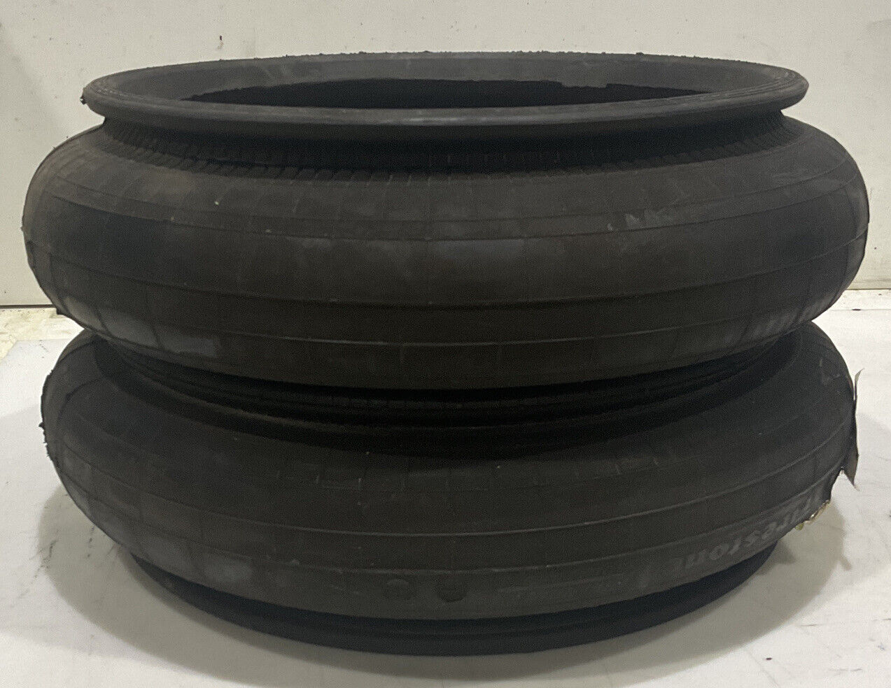 FIRESTONE INDUSTRIES W01-358-7925 RUBBER AIR SPRING 881