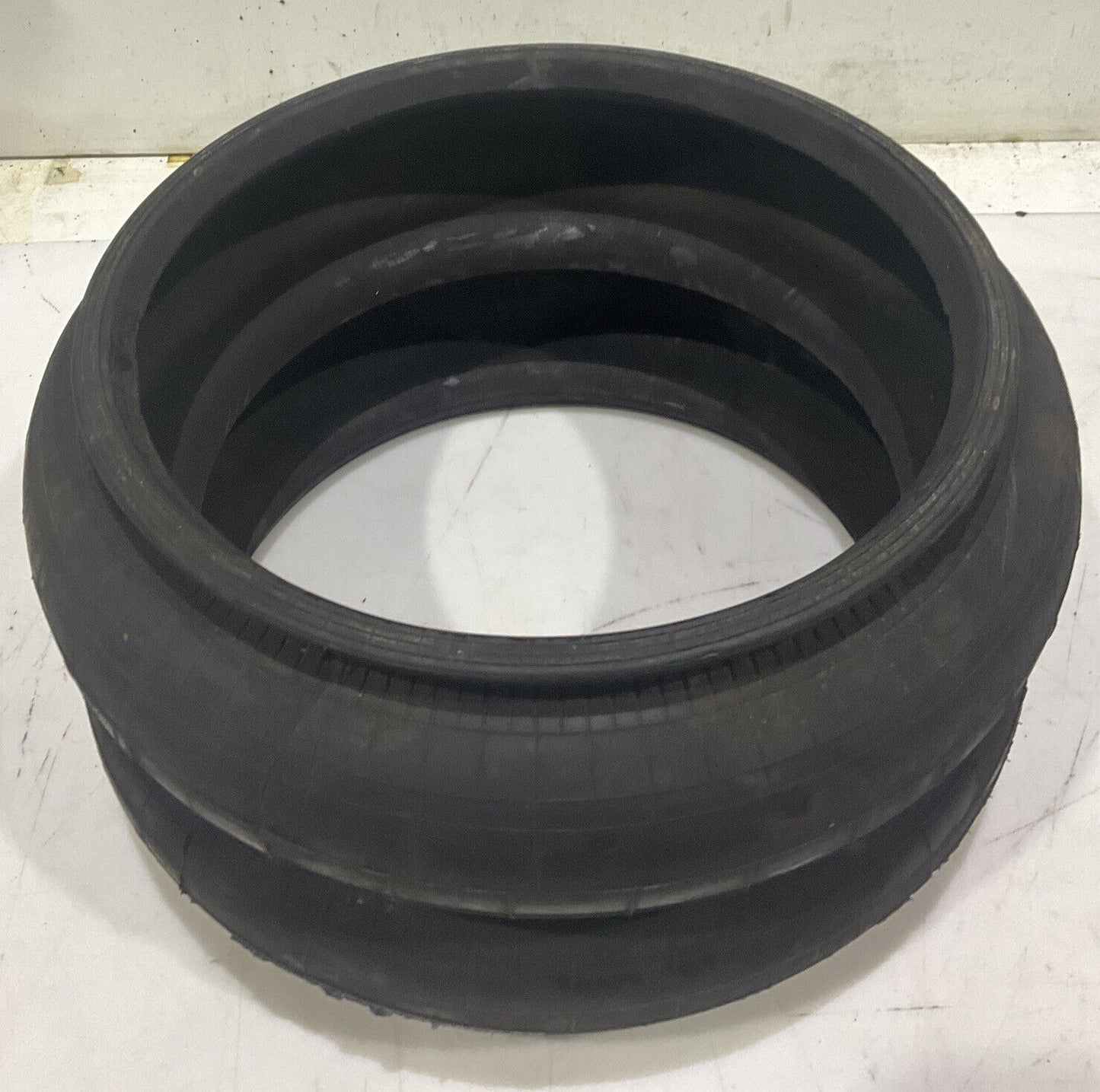 FIRESTONE INDUSTRIES W01-358-7925 RUBBER AIR SPRING 881