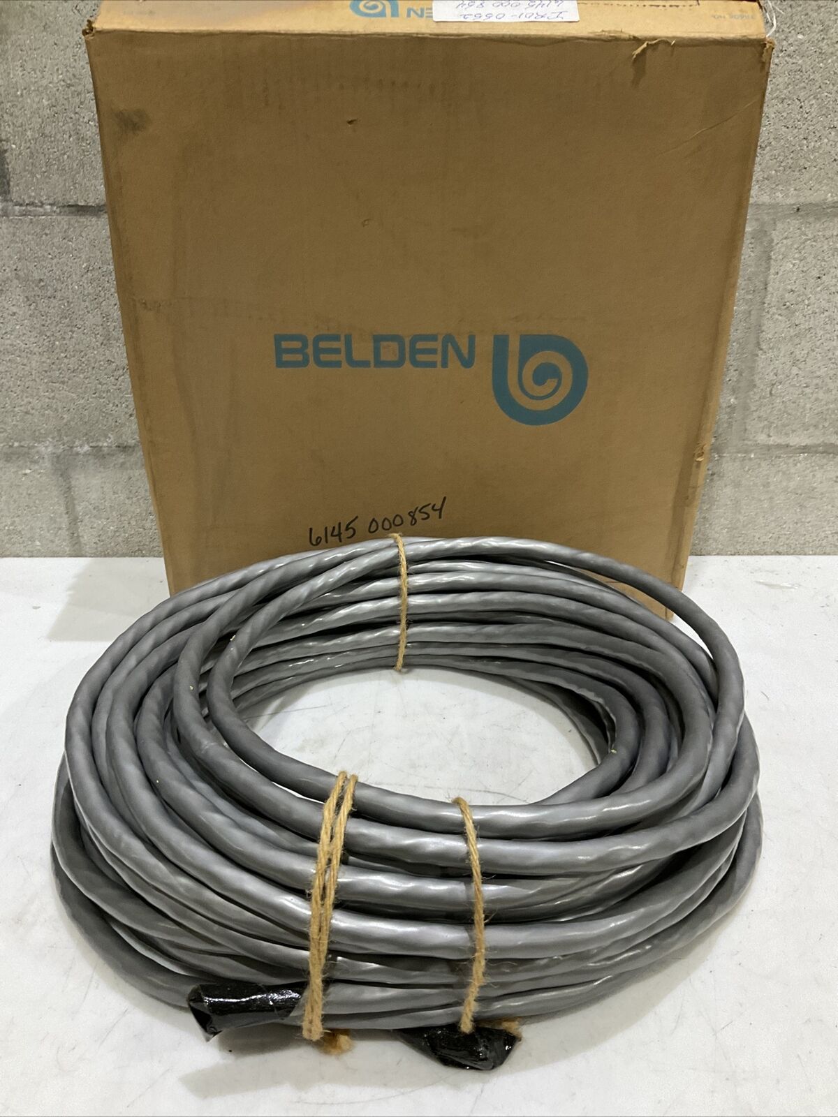 BELDEN 8282 COAX INSULATED CABLE 100 FT 373