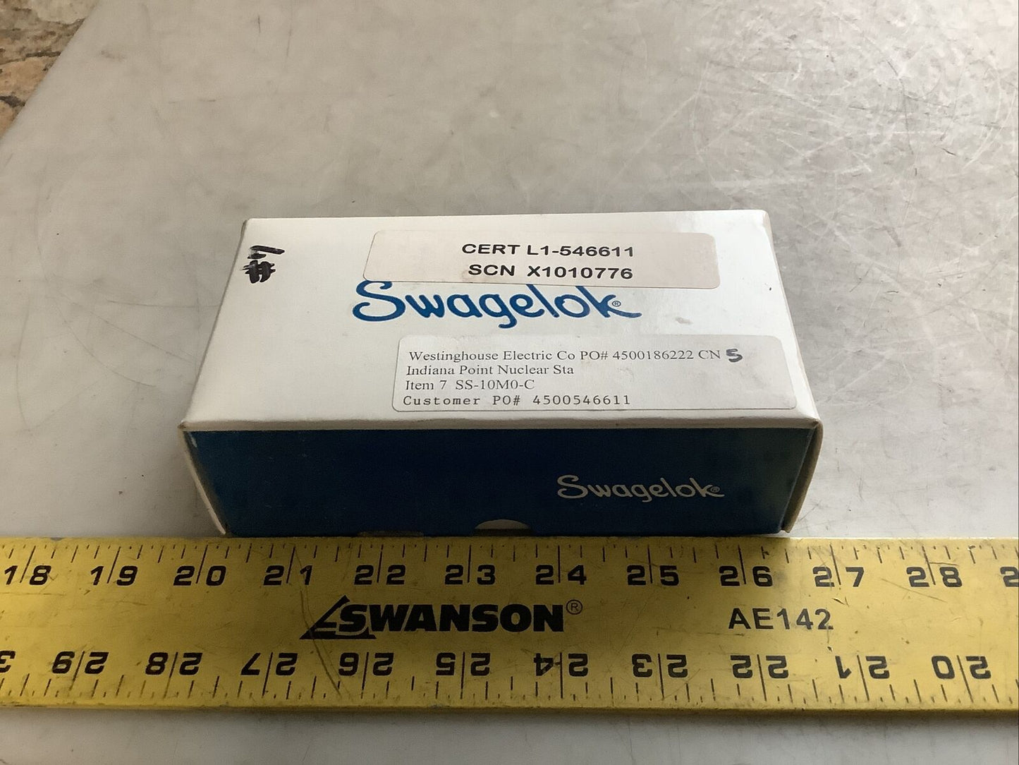SWAGELOK SS-10M0-C STAINLESS STEEL CAP SS316 87YZ - QTY 13