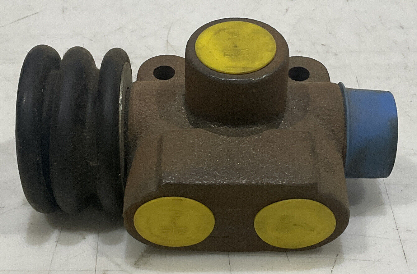 PARKER 1140-J 8132 SELECTOR VALVE CHERRY PICKER 881