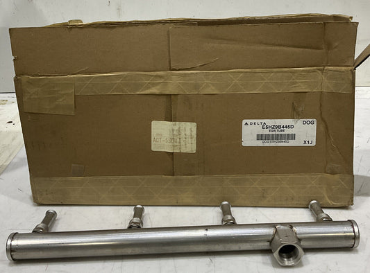 FORD E5HZ9B445D EXHAUST MANIFOLD AIR SUPPLY 881