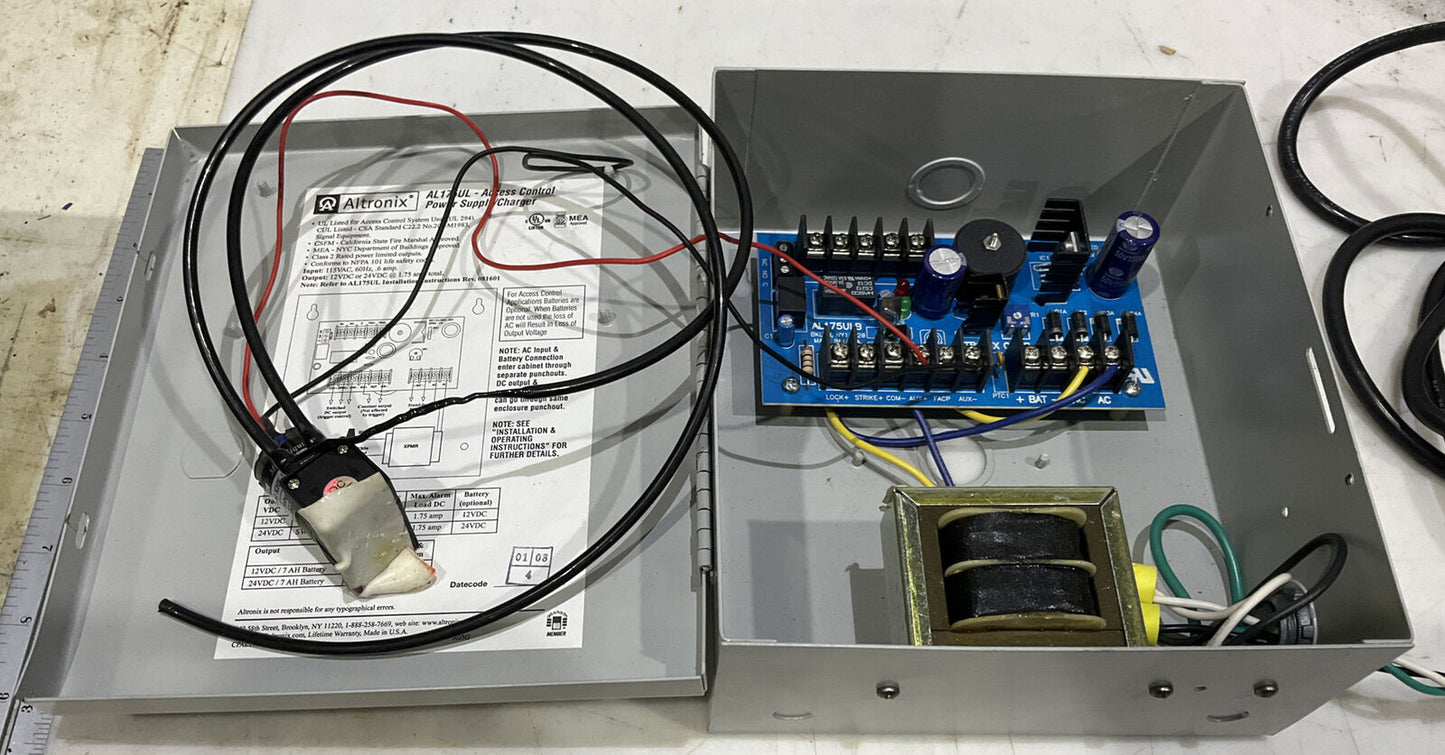 ALPHA OMEGA ALTRONIX AL175UL ACCESS CONTROL POWER SUPPLY/CHARGER 881