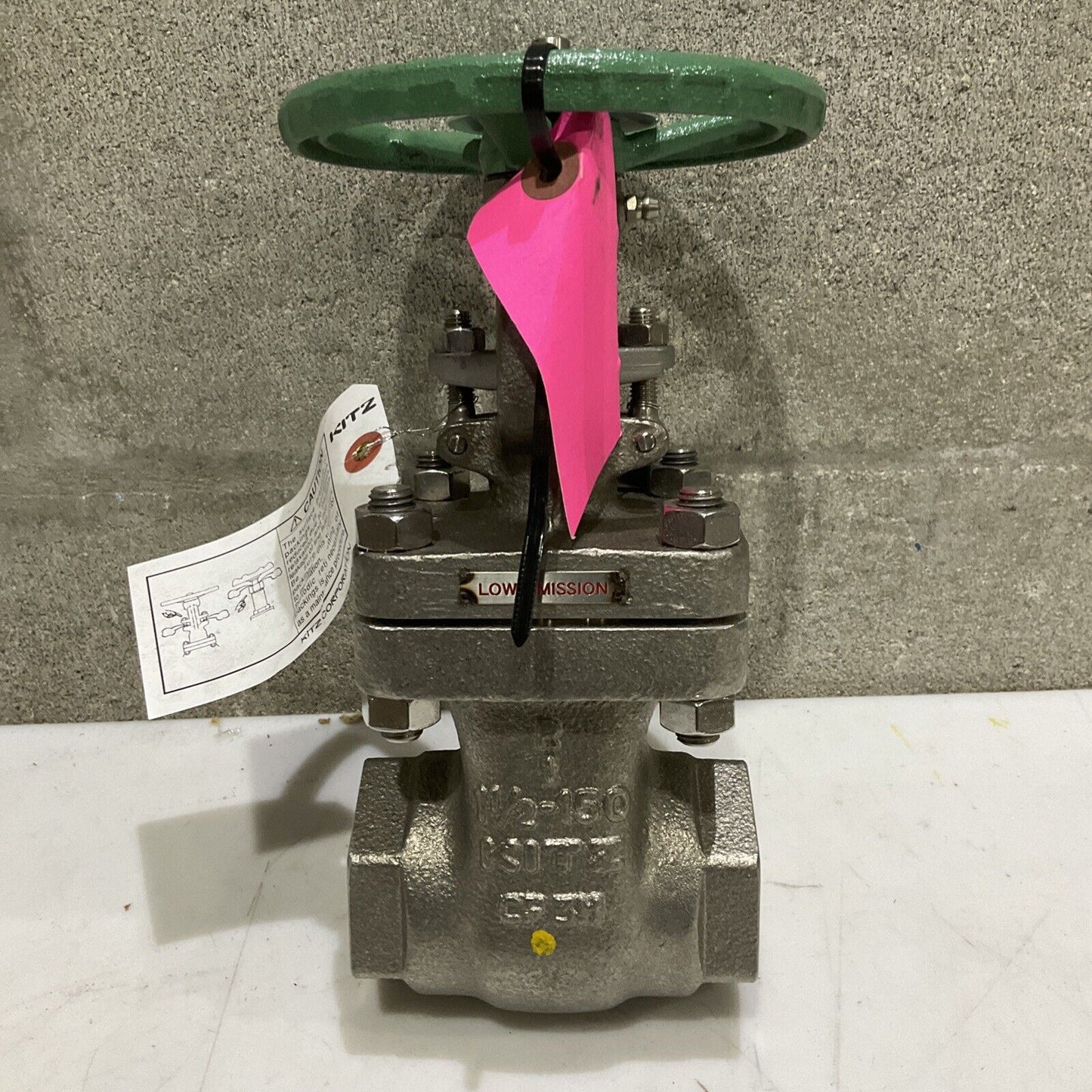 KITZ AW150UMM B16.34 GLOBE VALVE SOCKETWELD 1 1/2” CLASS 150 170 PSIG 373