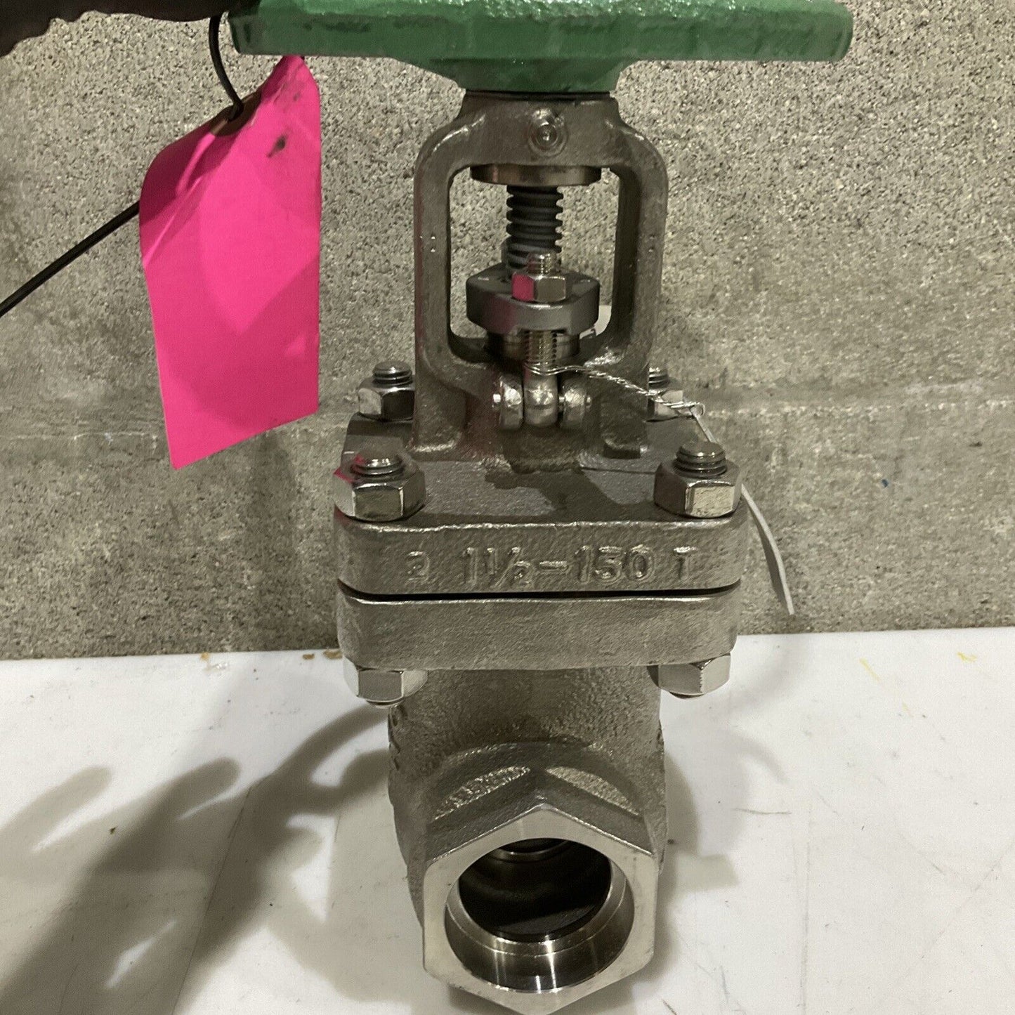 KITZ AW150UMM B16.34 GLOBE VALVE SOCKETWELD 1 1/2” CLASS 150 170 PSIG 373