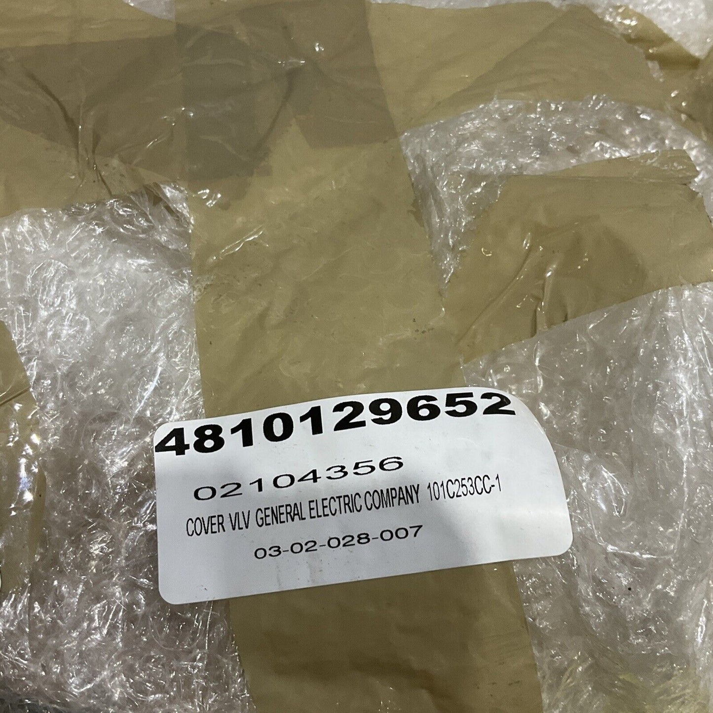 GENERAL ELECTRIC CO. 101C253CC-1 VALVE COVER 373
