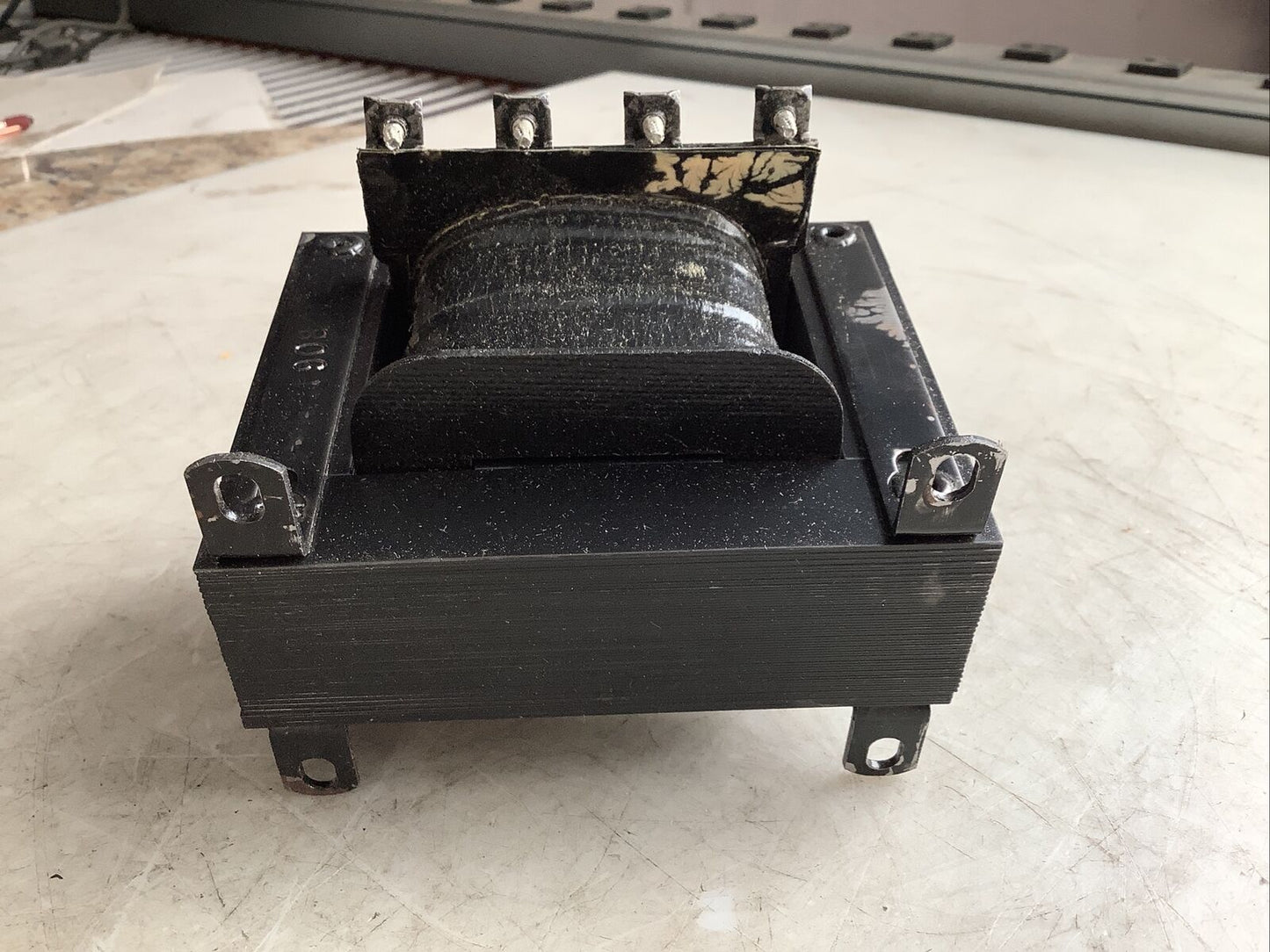 WESTINGHOUSE 1F0908 VOLTAGE TRANSFORMER 373