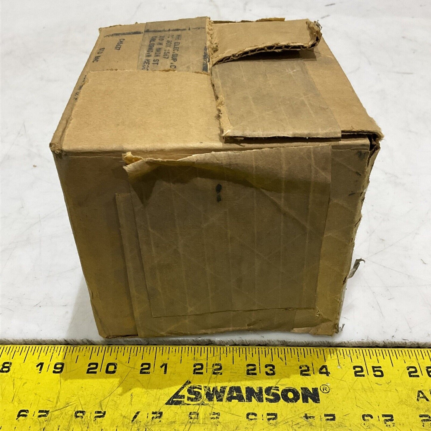 GENERAL ELECTRIC TFK226T150 F-225 CIRCUIT BREAKER TYPE TFK 2P 150A 600V 373