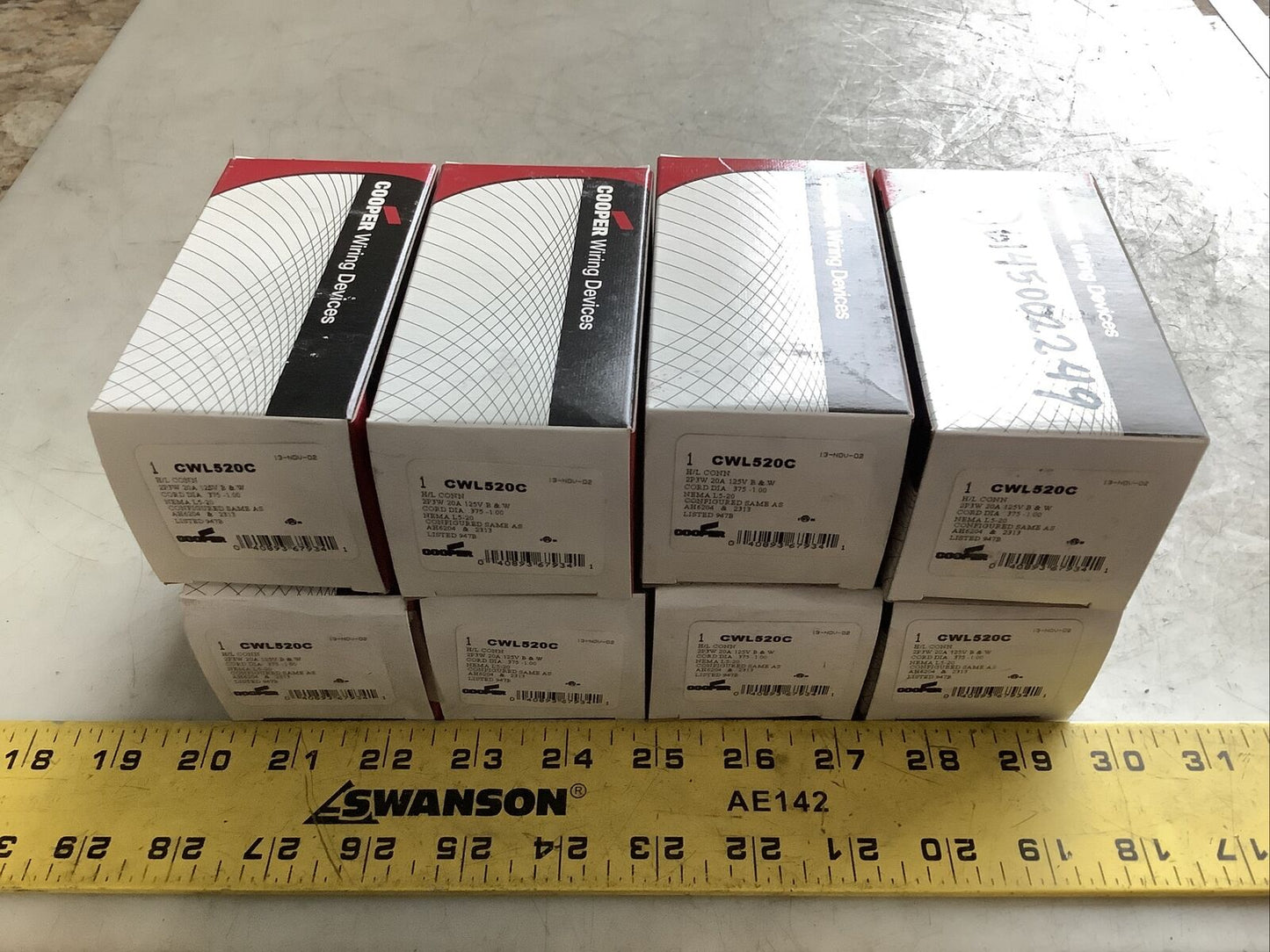 COOPER CWL520C CONNECTOR 2P3W 20A 125V 373 - LOT OF 8