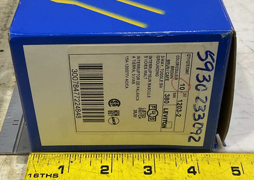 LEVITON 1203-2 GROUNDING 3-WAY BROWN TOGGLE SWITCH LOT OF 10 373