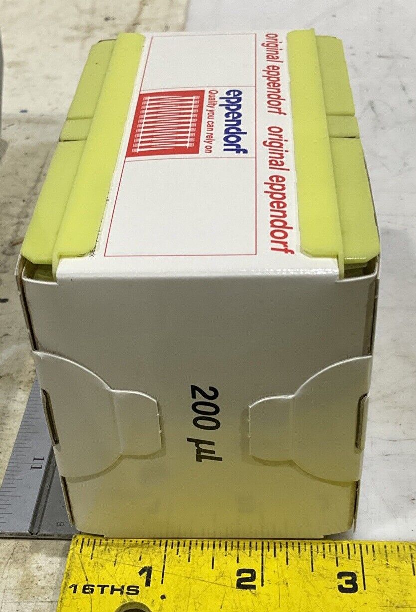 EPPENDORF 2249042-7 PIPETTE TIPS LOT OF 960 373
