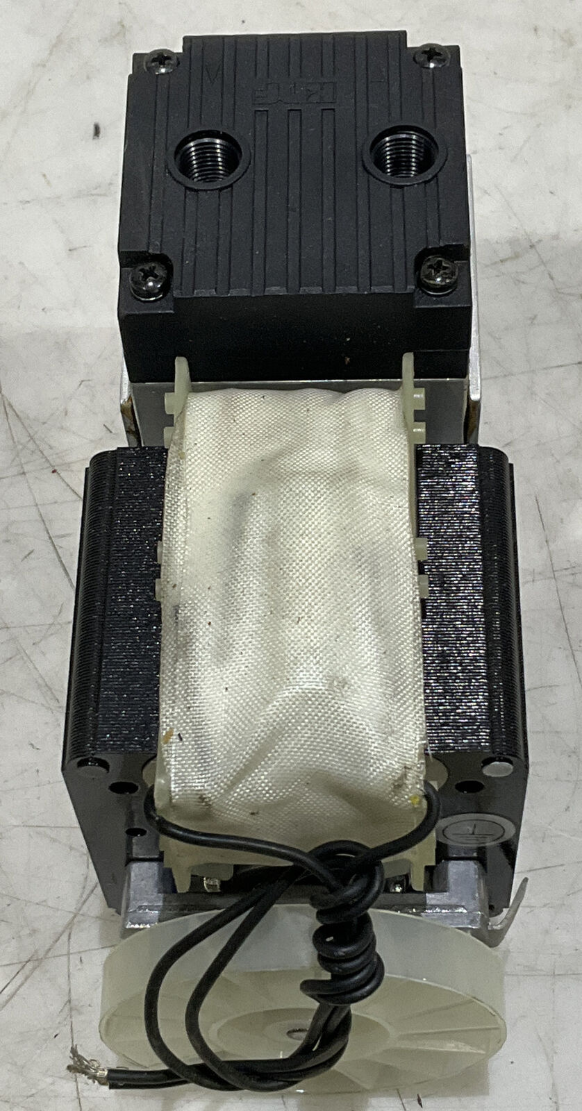 KNF UN814-KTI NITROGEN OXIDE ANALYZER TRANSFER PUMP 97A8