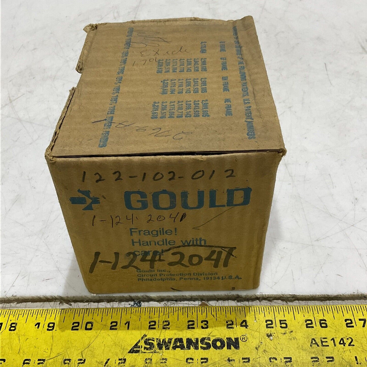 ITE EE2-B015 CIRCUIT BREAKER 2-P 125/250V 15A 373