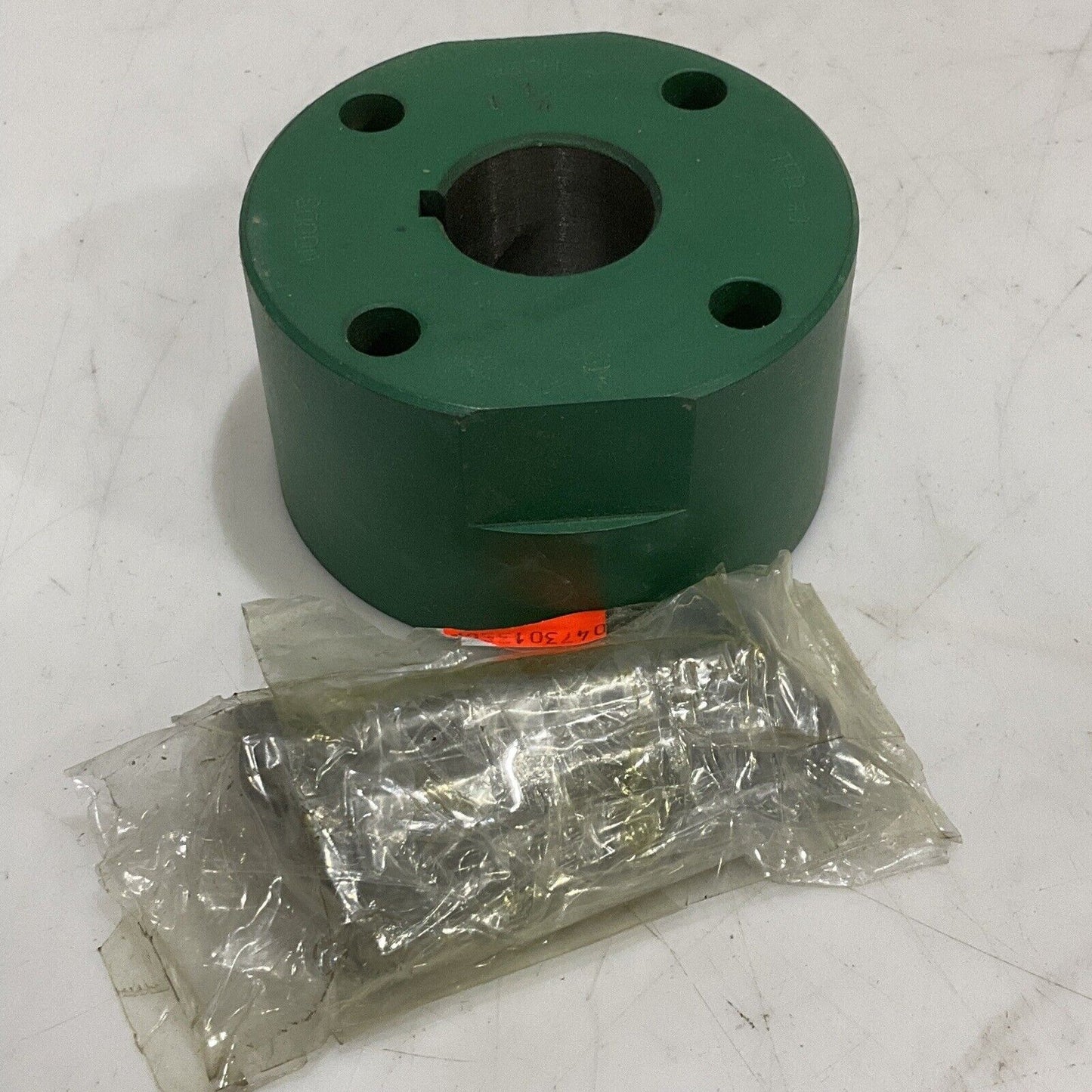 TB WOODS 9SCH COUPLING SPACER HUB 1-1/4 LOT OF 2 373