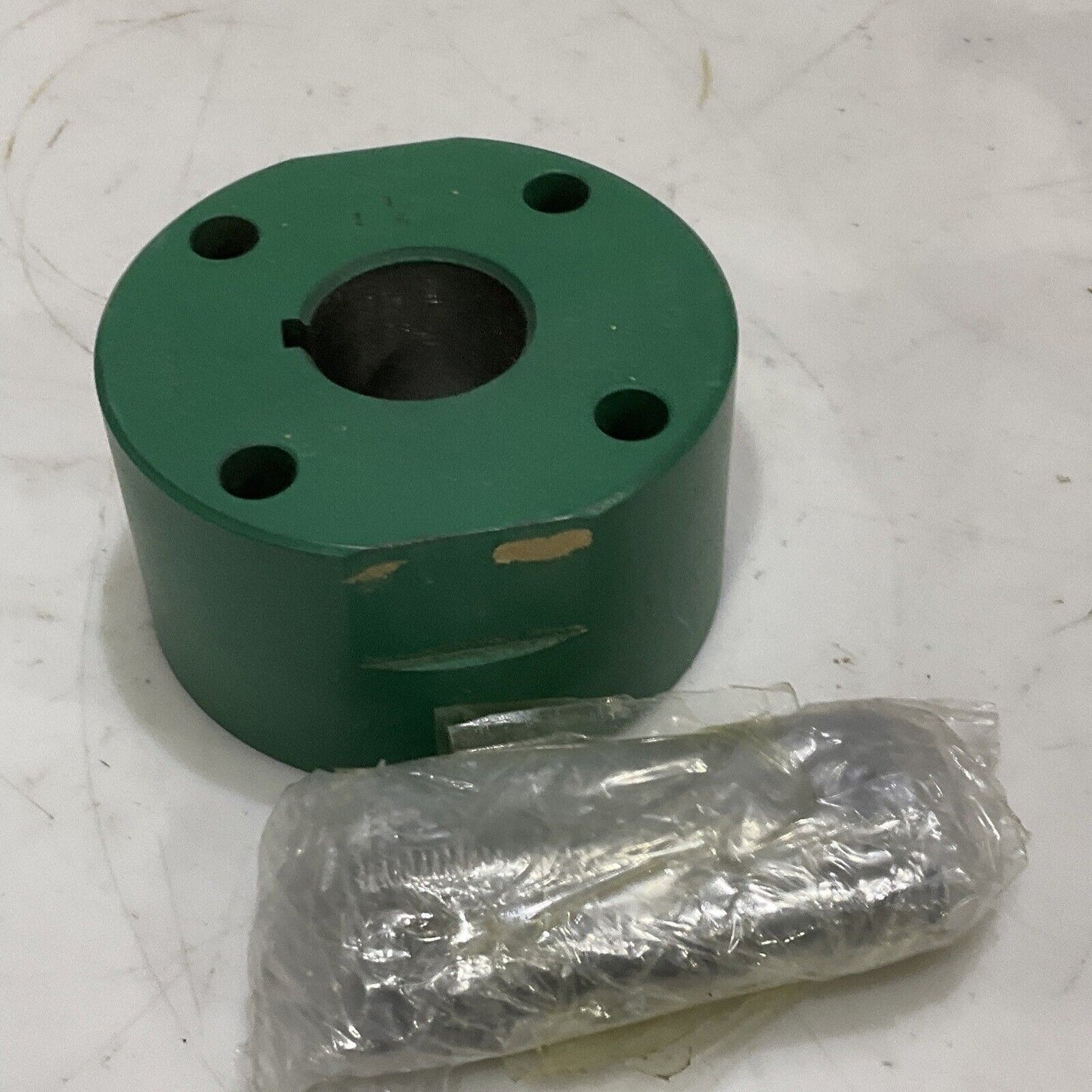 TB WOODS 9SCH COUPLING SPACER HUB 1-1/4 LOT OF 2 373