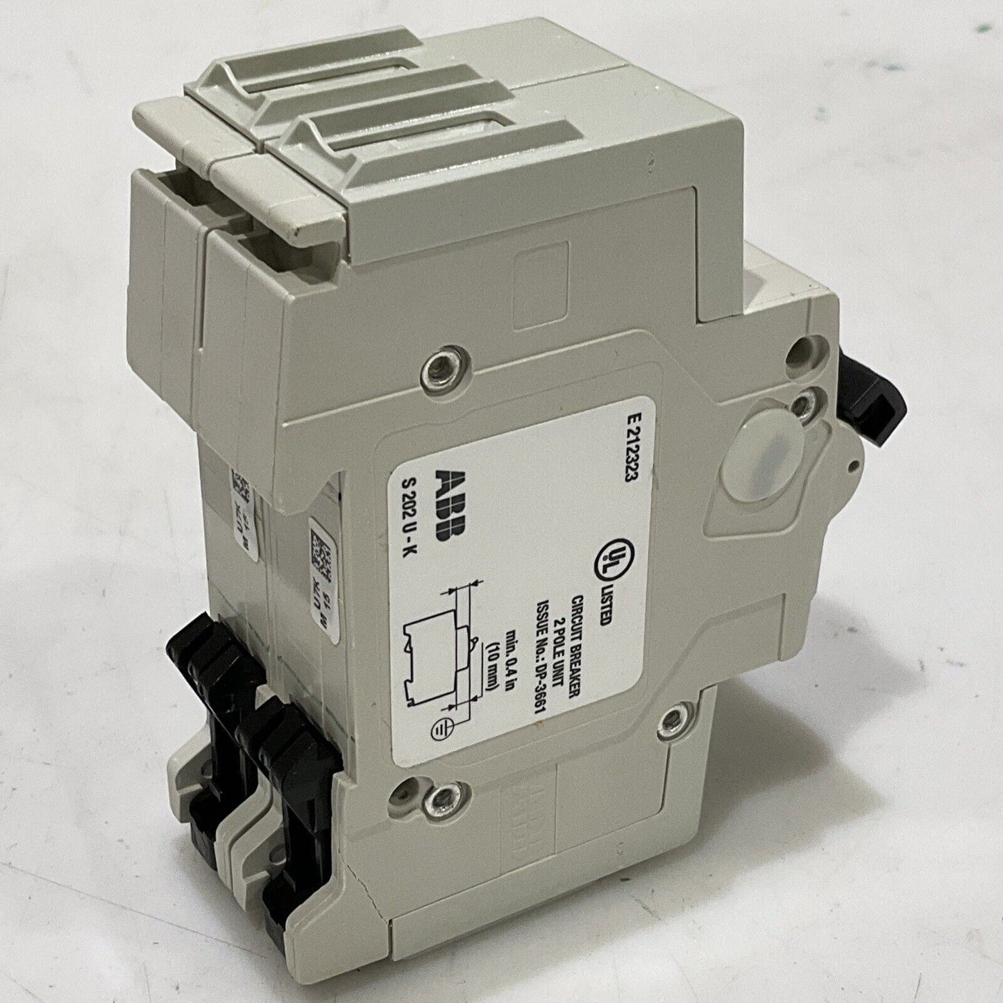 ABB S202U-K S 202 U K 15 A CIRCUIT BREAKER 240V 50/60HZ 2P U3S