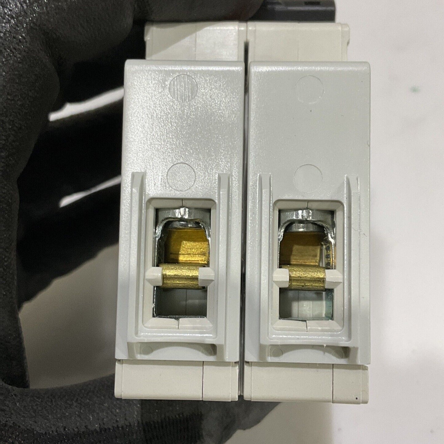 ABB S202U-K6 CIRCUIT BREAKER 6A 240V 2P UL489 50/60HZ U3S