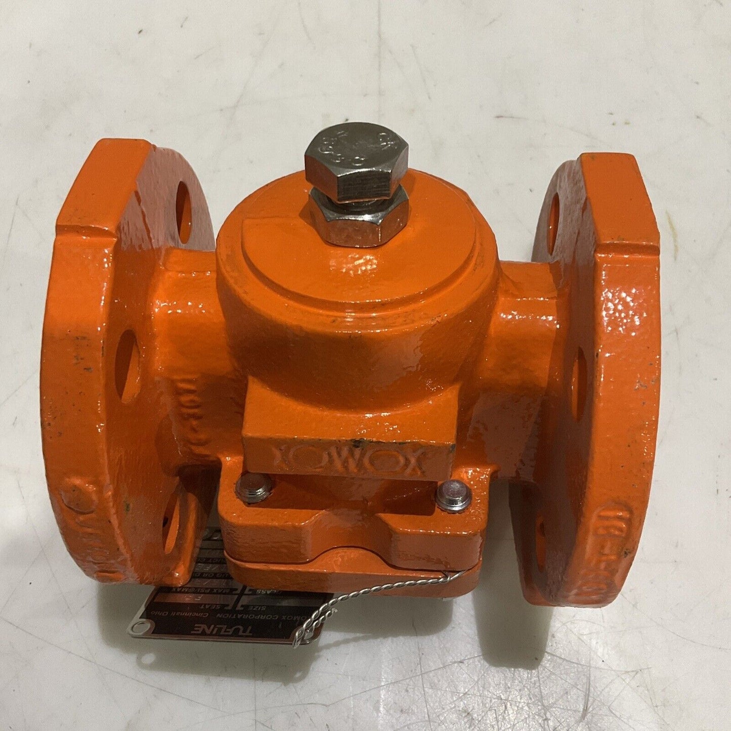 TUFLINE XOMOX 9RB701 PLUG VALVE 2-WAY SIZE 1" CLASS 150 SEAT FEP 215/300PSI 373