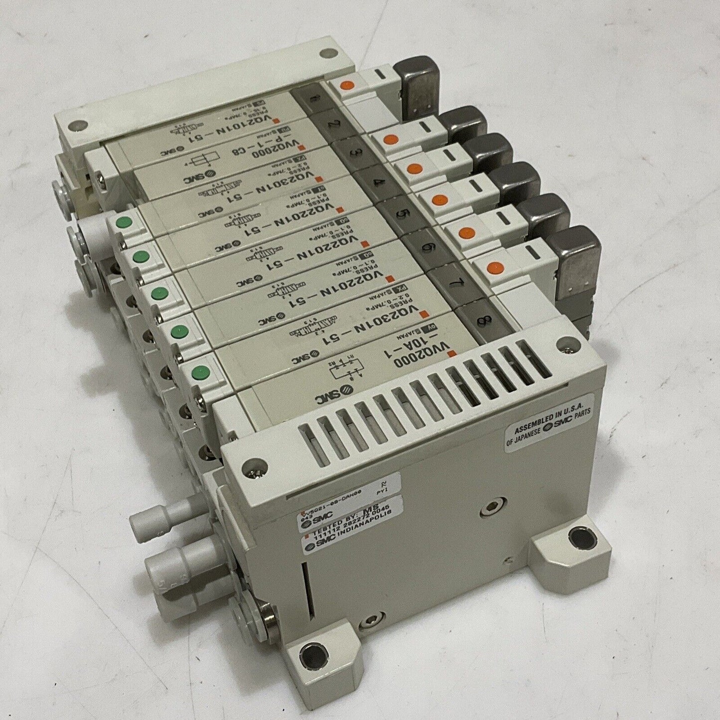 SMC VV5Q21-08-DAN00043 SOLENOID VALVE MANIFOLD 8 STATION U3S