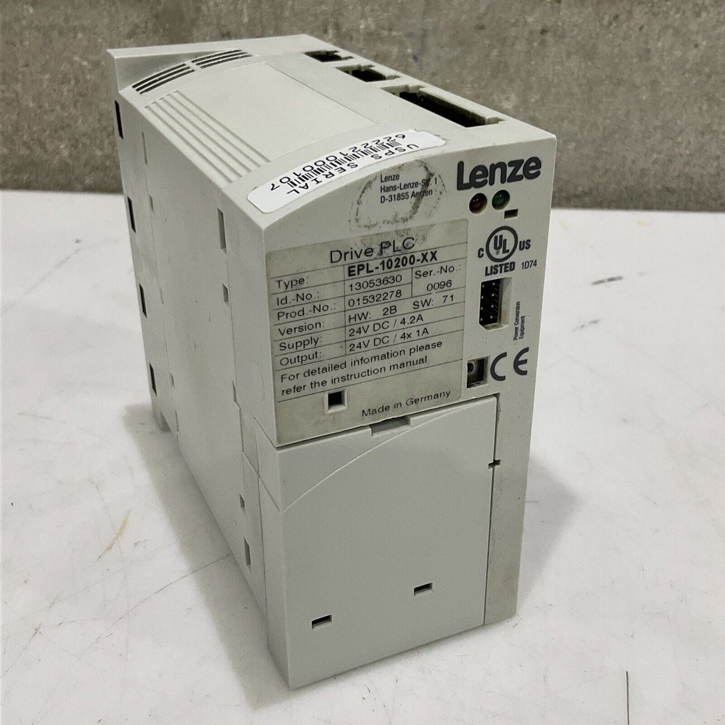 LENZE EPL 10200 XX DRIVE PLC CONTROLLER 24V 4.2A 3A D-31855 U3S