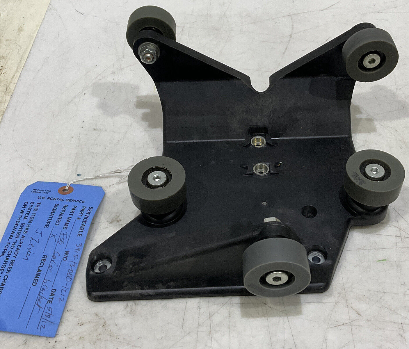 GENERAL 3915-13-000-1212 FSS CARRIER PLATE BRACKET ASSEMBLY U3S