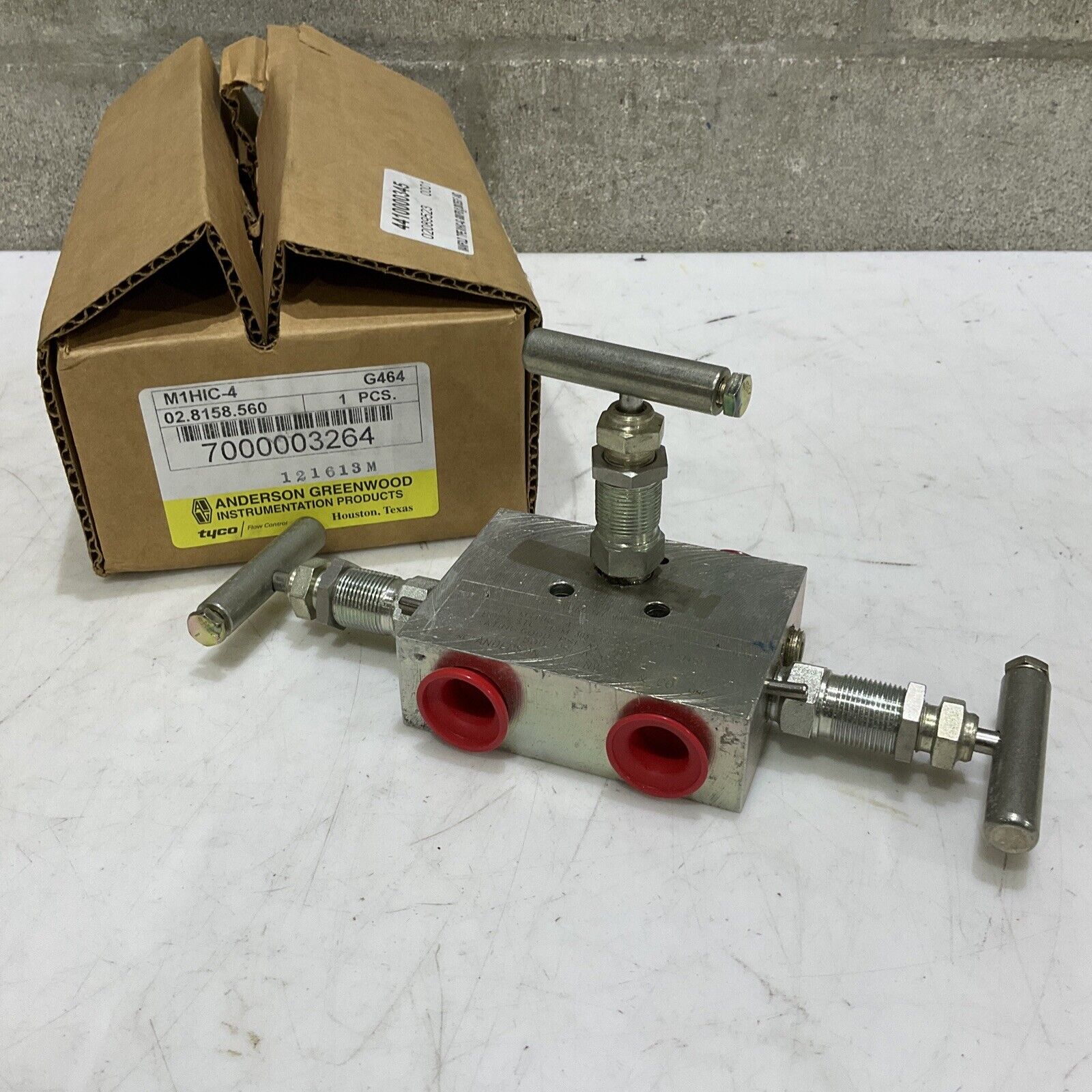 ANDERSON GREENWOOD M1HIC4 G464 MANIFOLD 6000 PSI 02.8158.560 373