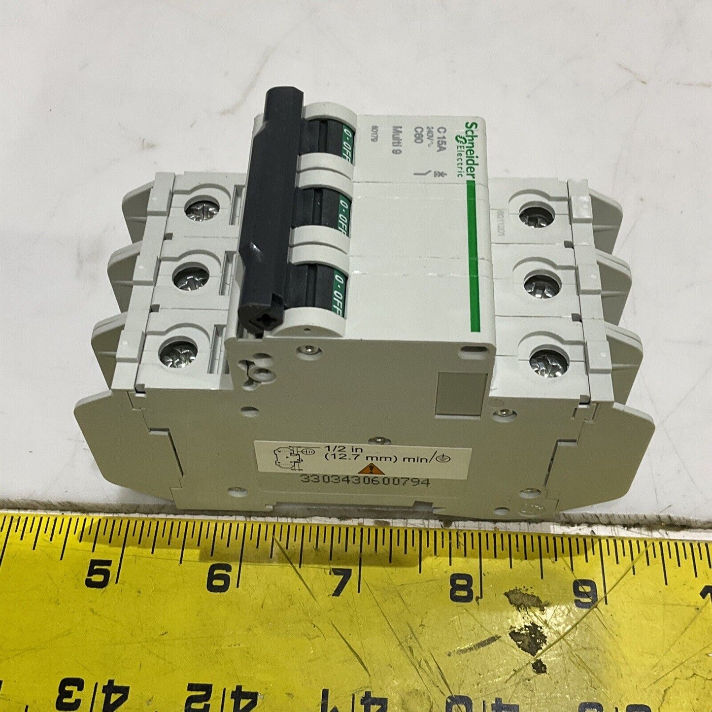 SCHNEIDER ELECTRIC 60179 MINI CIRCUIT BREAKER 3P 15A 240V MULTI 9 LOT OF 2 U3S