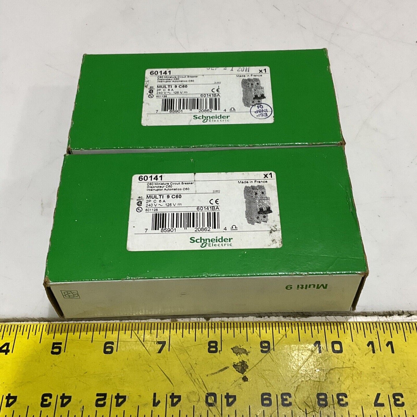 SCHNEIDER ELECTRIC 60141 MINI CIRCUIT BREAKER 2P 6A 240V MULTI 9 LOT OF 2 U3S