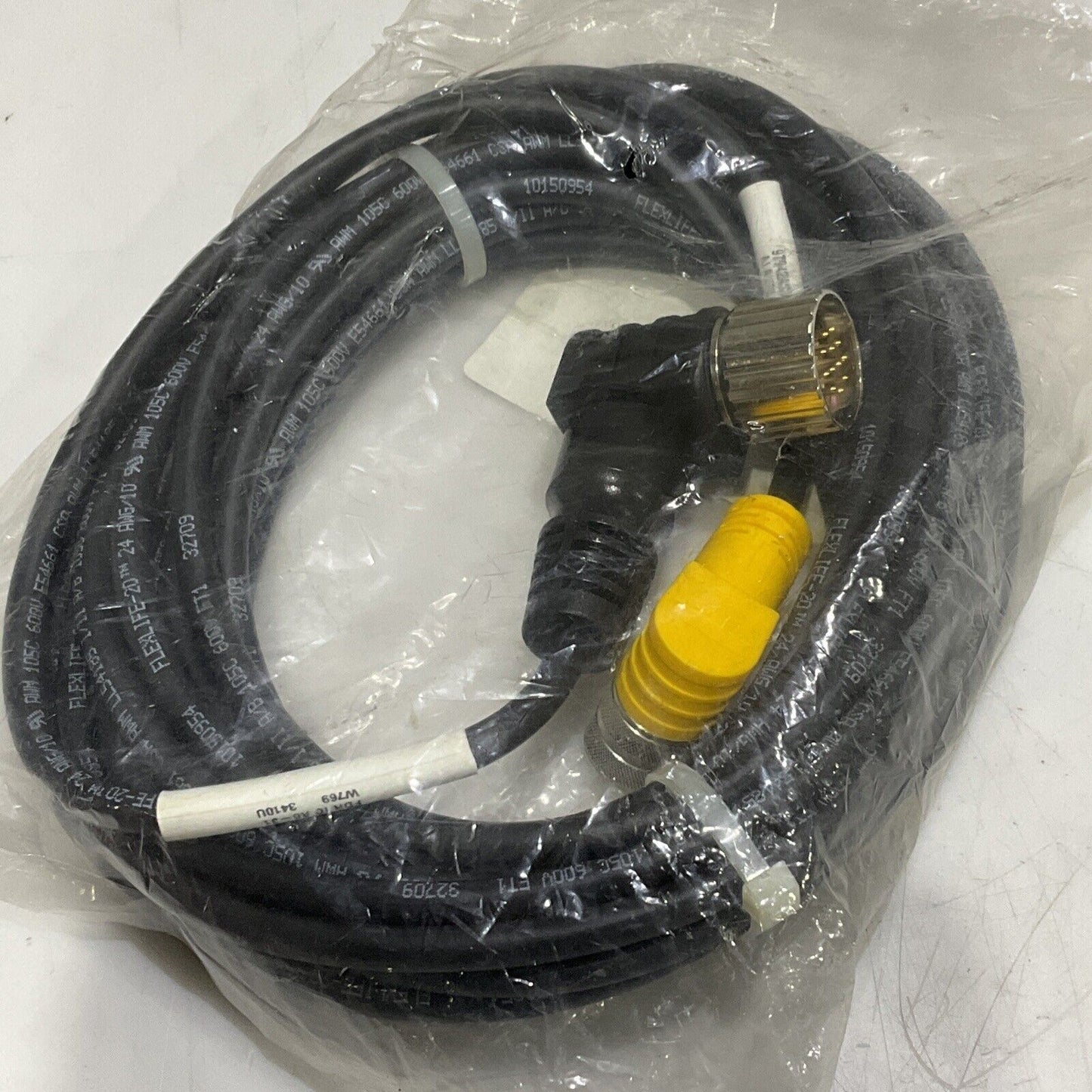 TURCK FLEXLIFE-20 10150954 W769 FDR I0 A6-J1 CABLE ASSEMBLY E54661 600V U3S