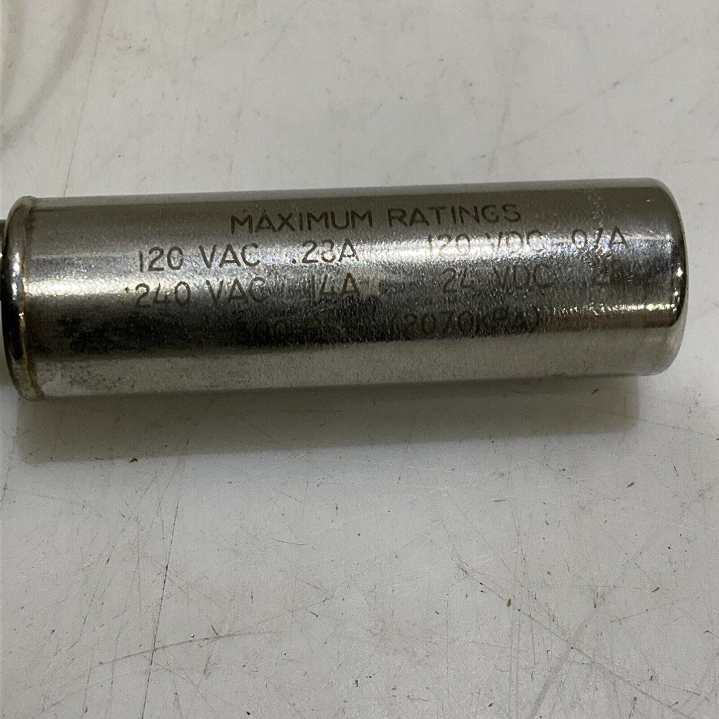 MADISON M5920 LIQUID LEVEL SWITCH 120V .28A 300 PSIG 373