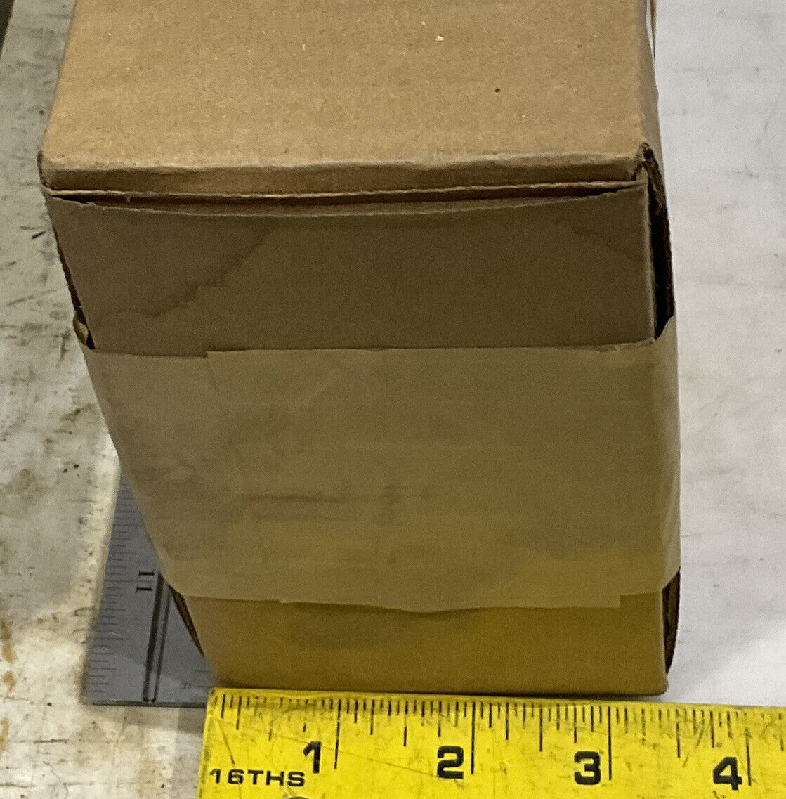 3D INSTRUMENTS 25504-28C74GAD PRESSURE GAUGE 373
