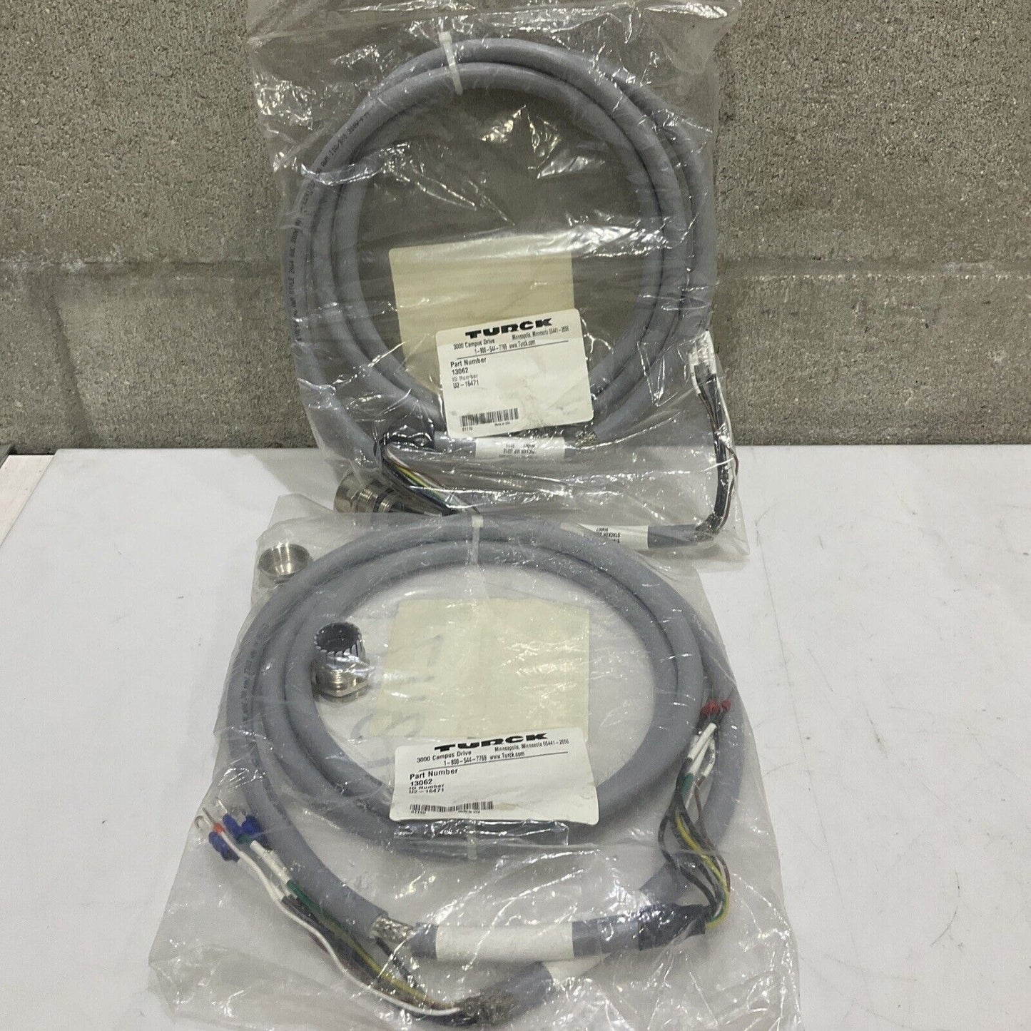 TURCK U2-16471 CABLE ASSEMBLY W4007 LOT OF 2 U3S