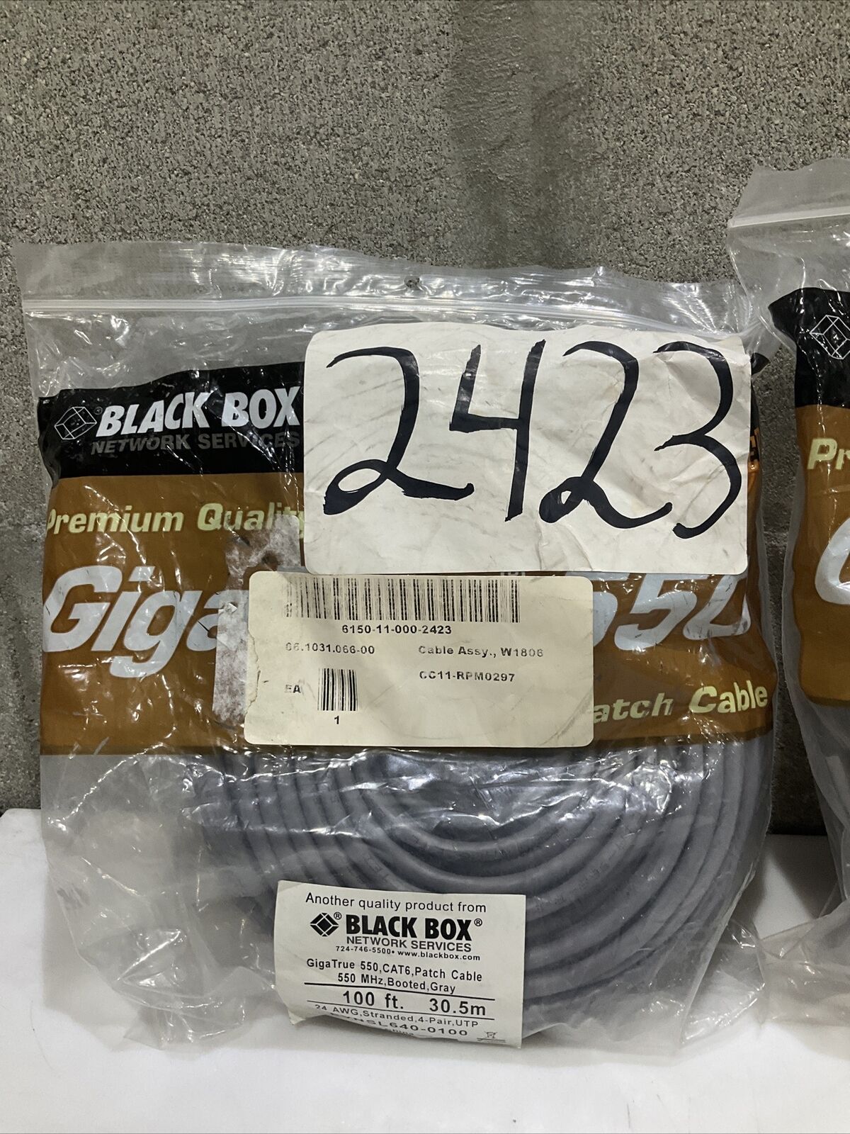 BLACK BOX EVNSL640-0100 PATCH CABLE GIGATRUE 550 CAT 6 100FT 30.5 LOT OF 2 U3S
