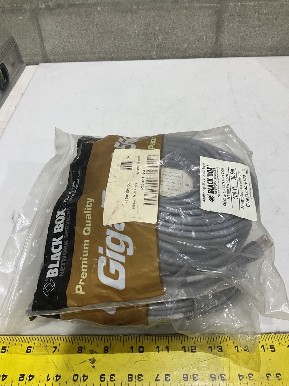 BLACK BOX EVNSL640-0100 PATCH CABLE GIGATRUE 550 CAT 6 100FT 30.5 LOT OF 2 U3S