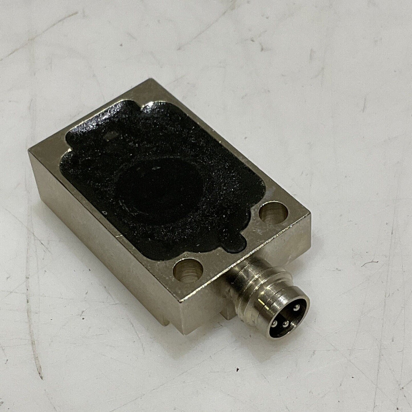 BAUMER IFFM 20P17A3 S35L PROXIMITY INDUCTIVE SENSOR SWITCH U3S