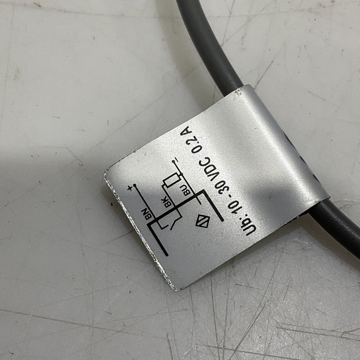 CARLO GAVAZZI IA08BSF20PO OUTER PROXIMITY SENSOR LOT OF 2 U3S