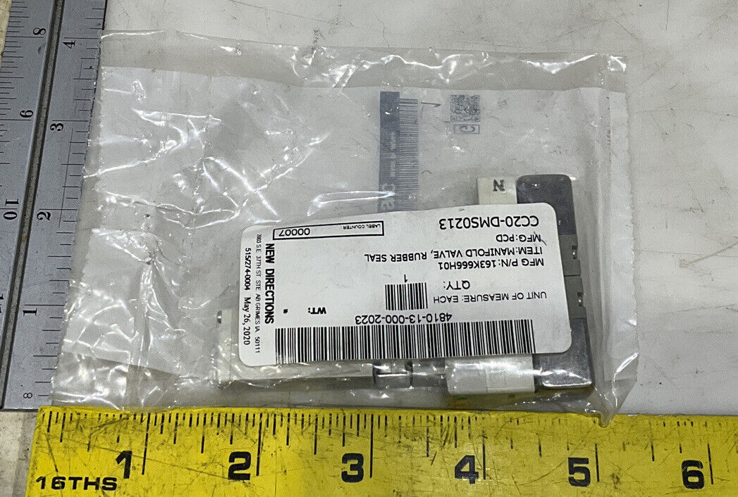 SMC VQ1201N-51 RUBBER SEAL MANIFOLD VALVE LOT OF 2 U3S