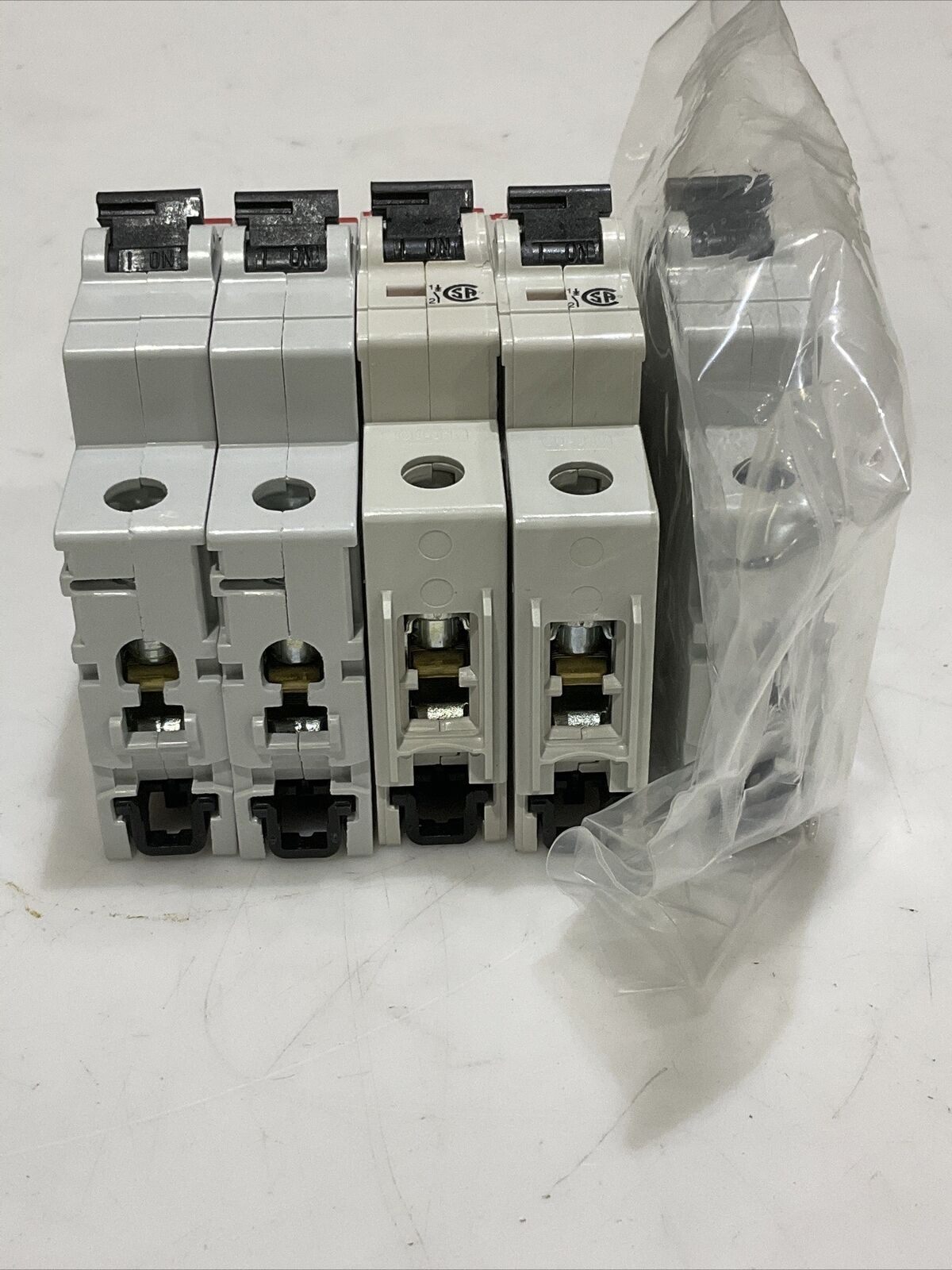 ABB MINI CIRCUIT BREAKERS S201U-K S201-C20 2201U-K4 S201-C10 LOT OF 5 U3S