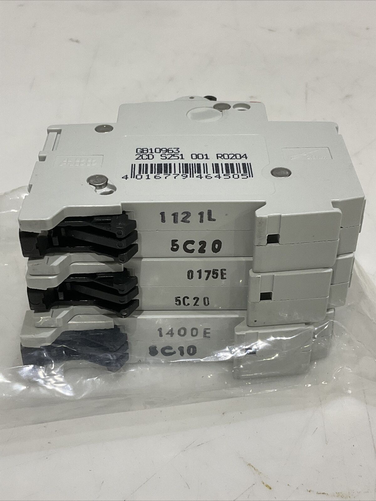 ABB MINI CIRCUIT BREAKERS S201U-K S201-C20 2201U-K4 S201-C10 LOT OF 5 U3S