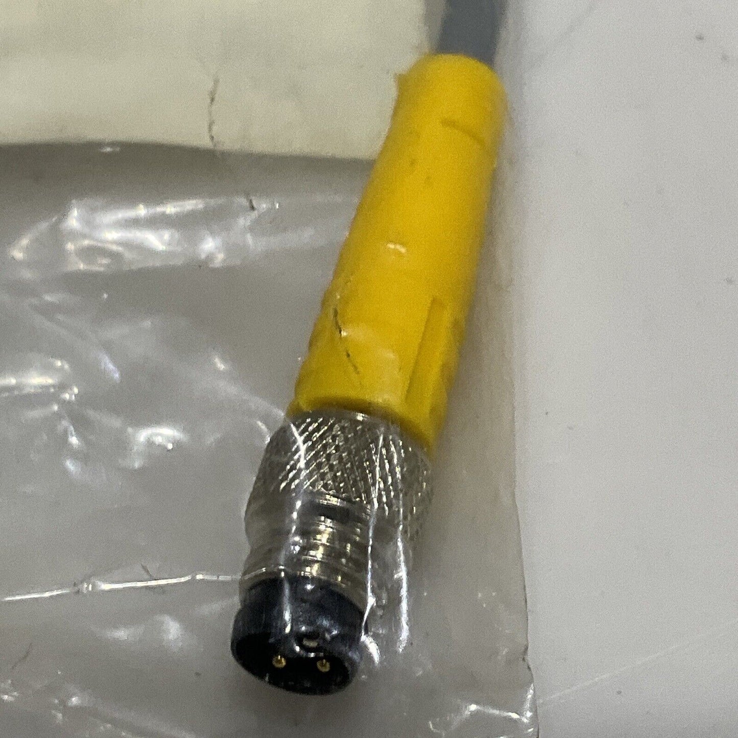 TURCK S1601666 97942-161K304H01 RECTANGULAR INDUCTIVE SENSOR 7MM U3S