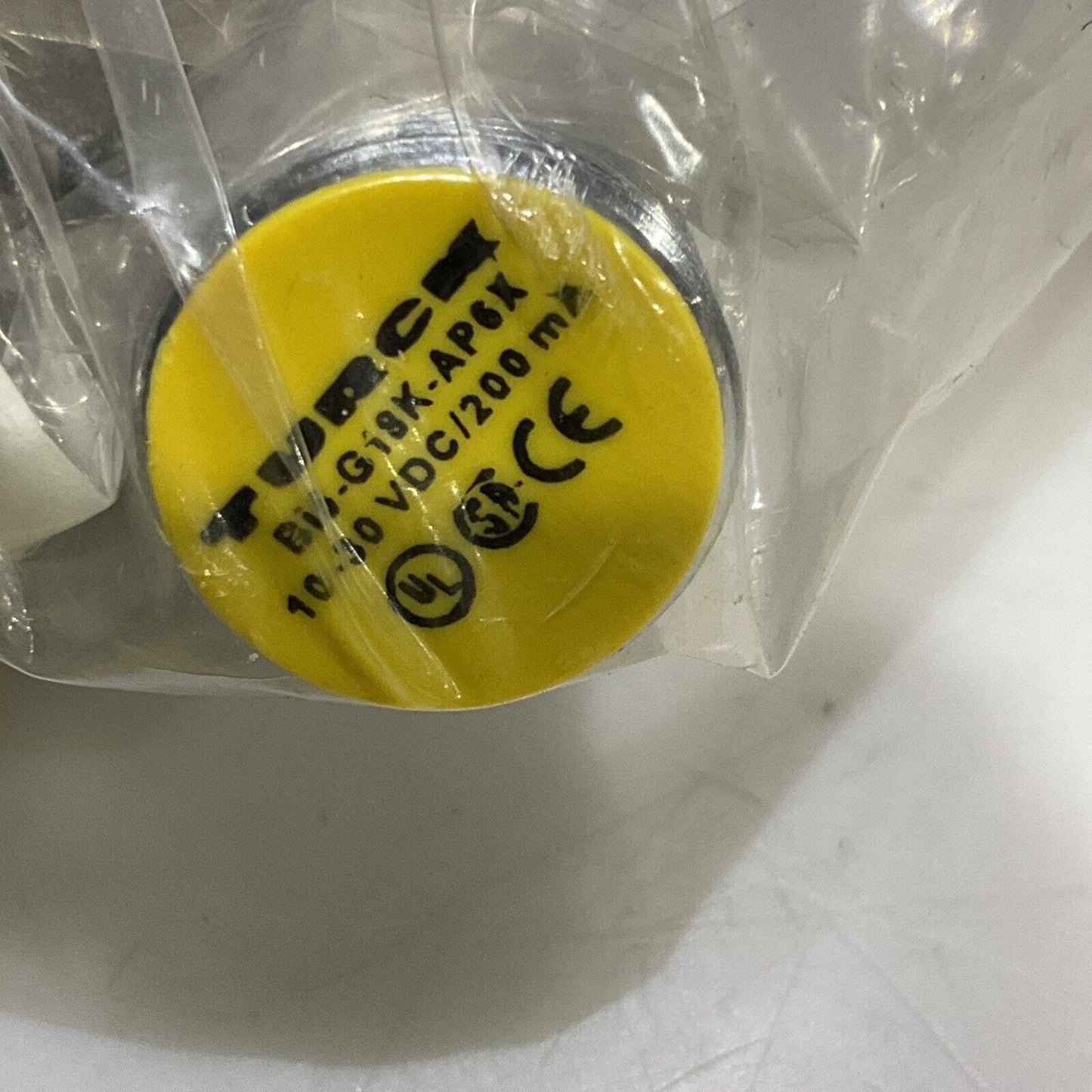 TURCK B15-G18K-AP6X-0.3M-RS4T T4670481-1 WIRED PROXIMITY SENSOR U3S