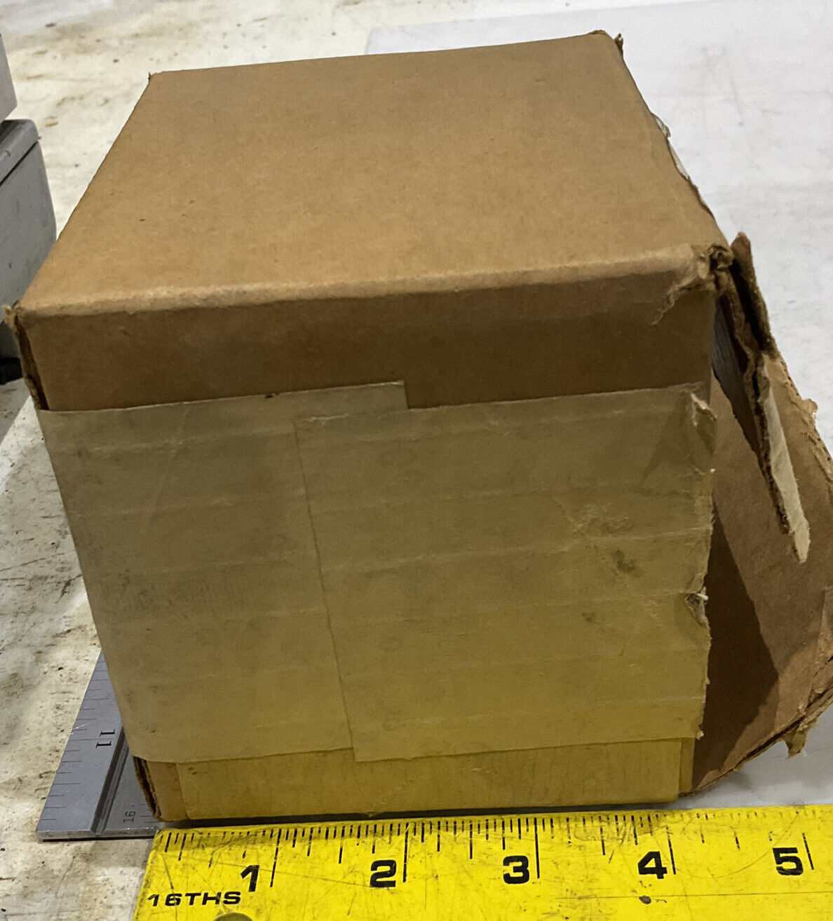 GENERAL ELECTRIC F-225 TFK226T150 2P 600V CIRCUIT BREAKER 373