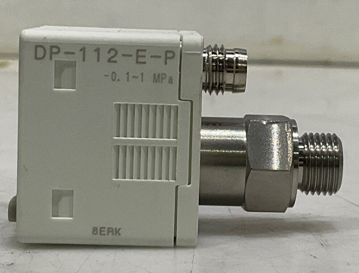 SUNX DP-AA2-E-P-J GAS PRESSURE SENSOR U3S