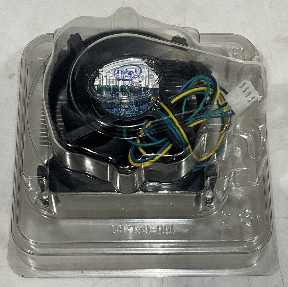 INTEL E30325-001 COOLER CHEAT-SINK FAN U3S