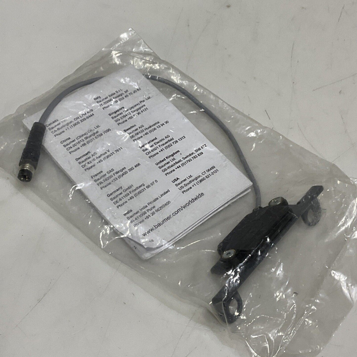 BAUMER CFDK 25G1125/KS35LN4 BLOCK PROXIMITY SENSOR U3S