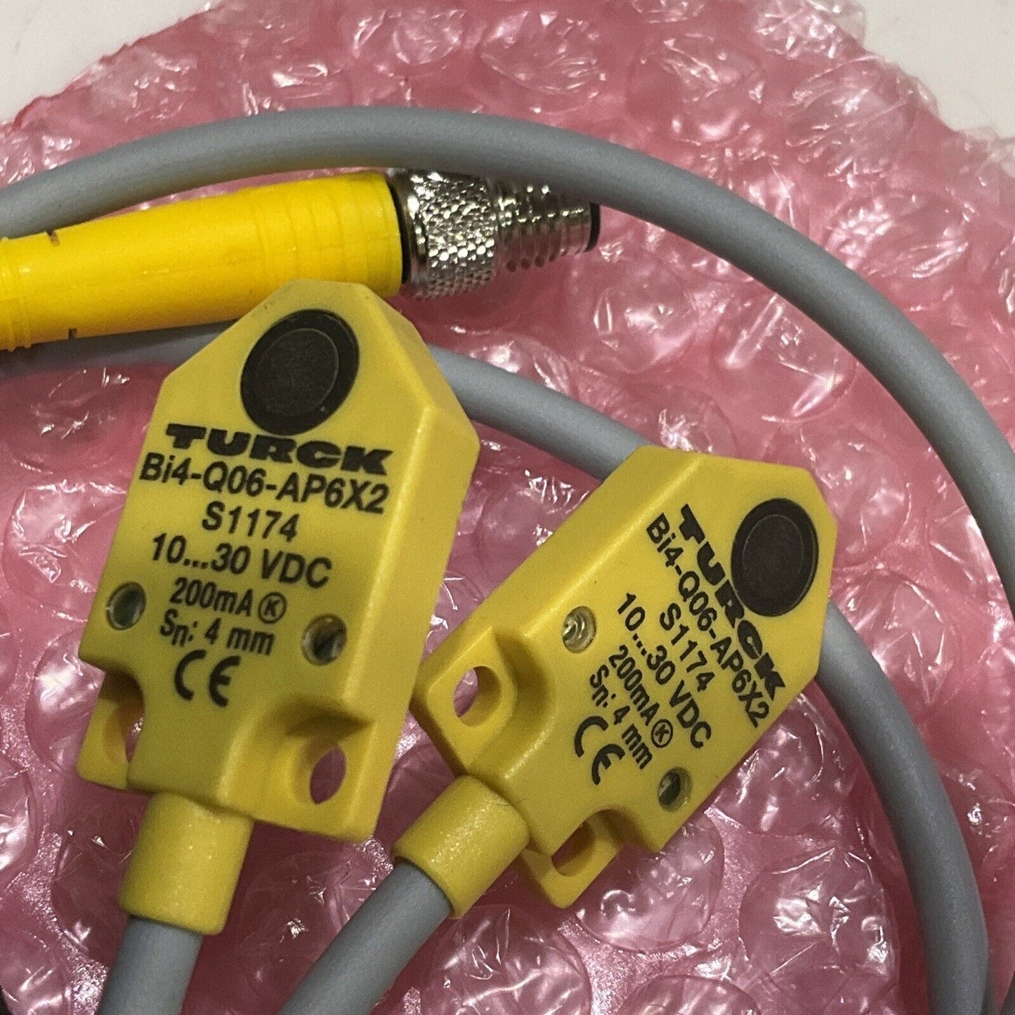 TURCK MULTIPROX BI4-Q06-AP6X2-0.8PSG3M S1174 INDUCTIVE SENSOR LOT OF 3 U3S